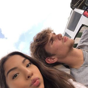 Meet your Posher, Micah